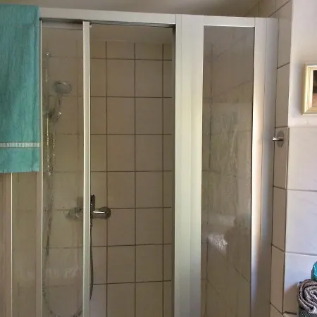 Winzerhaeuschen, Weingut Th. Mueller 公寓 *