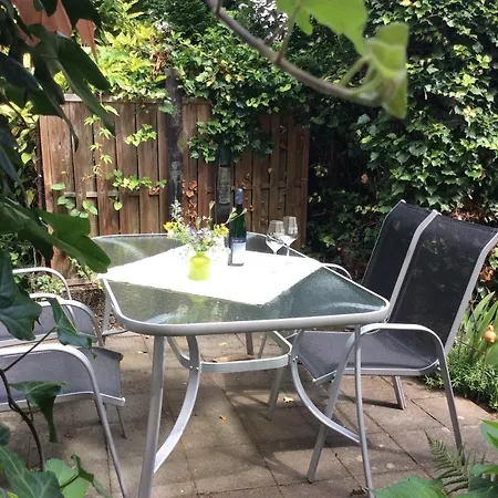 Winzerhaeuschen, Weingut Th. Mueller 公寓