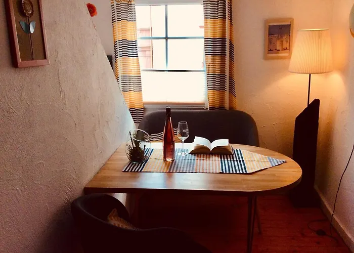 Winzerhaeuschen, Weingut Th. Mueller דירה רייל